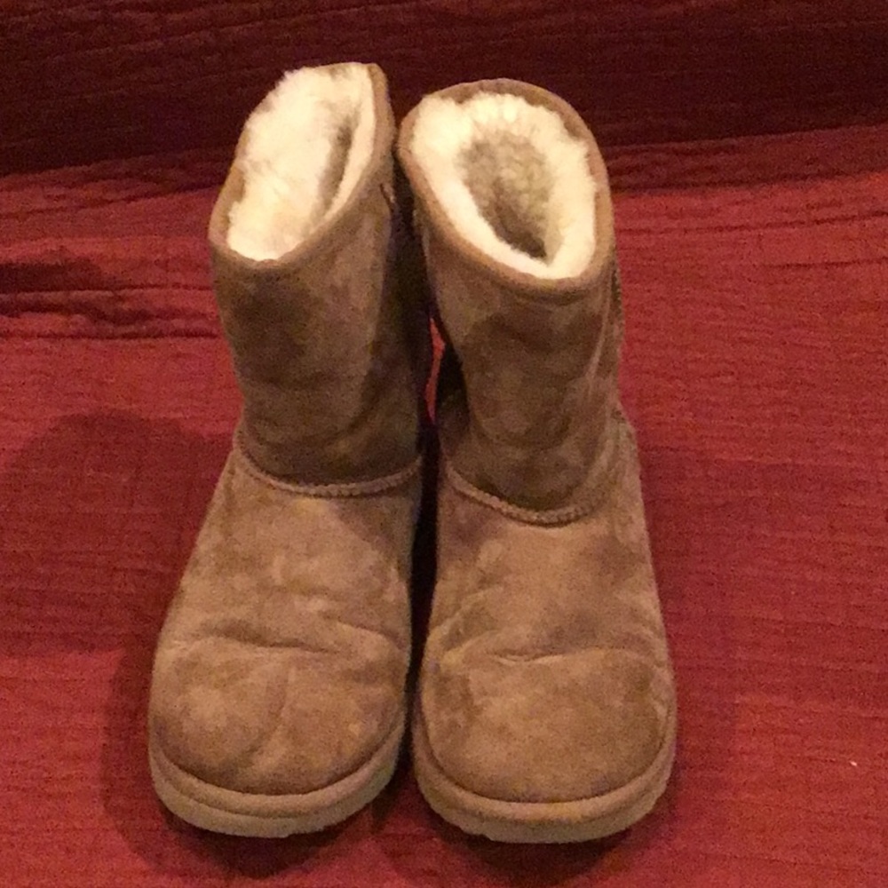 Sz.5 UGG Topstitch Suede Boots.